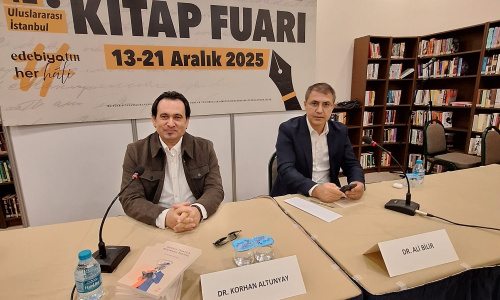 Korhan Altunyay TÜYAP'taydı