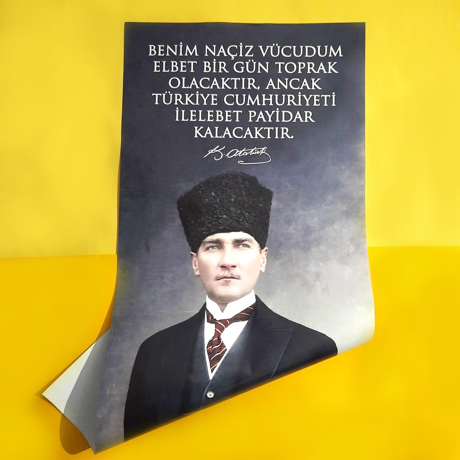 Nutuk Kitabı Seti Çantalı Afişli - Mustafa Kemal Atatürk